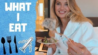 What I Eat (Healthy Travel Snacks)  Romee Strijd VLOG