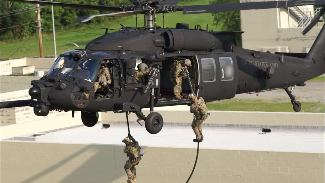 160th SOAR MH-60 Black Hawk Fast Rope 