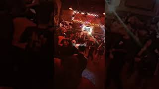 Jeruji.. Do you like moshing?