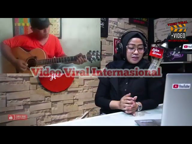 Kerinduan~Rhoma Irama~(cover)~Alip Ba Ta feat Lilin Herlina class=