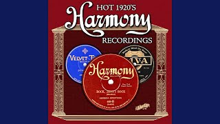 Download Lagu Here Comes Malinda MP3