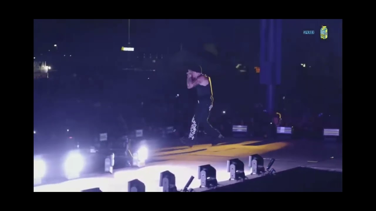 Yeat performs Bunny Hop [UNRELEASED] - LIVE at Summer Smash 2025 