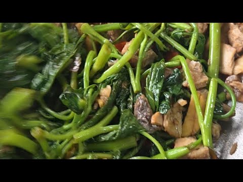 Guinisang kangkong with fish