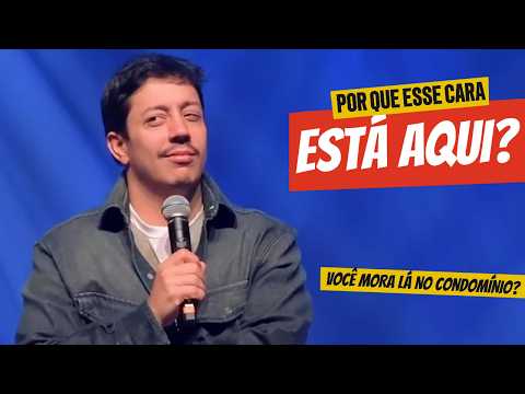 RENATO ALBANI FOUND HIS NEIGHBOR IN THE AUDIENCE - STAND UP COMEDY