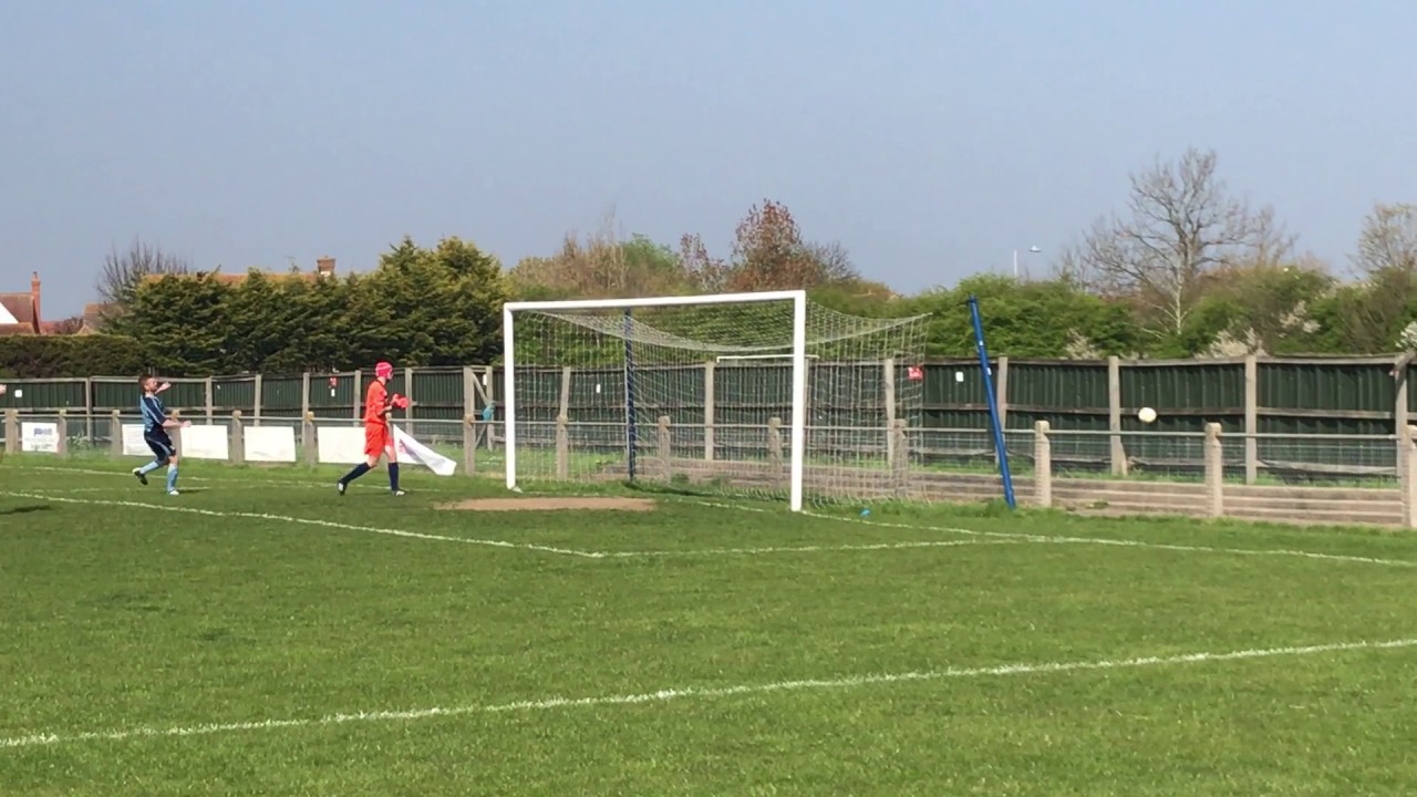 parking 01 BR V BFC 1H Peagram fires over