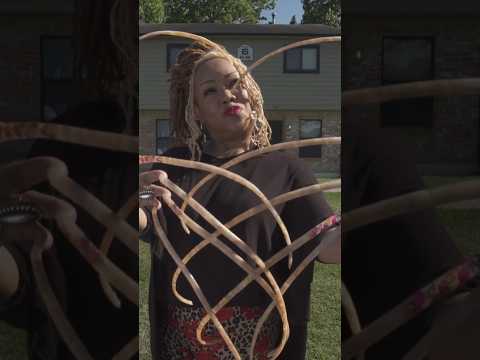 Longest fingernails on