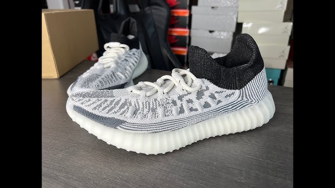 BEST COLORWAY YET? - YEEZY 350 V2 CMPCT SLATE CARBON REVIEW & ON