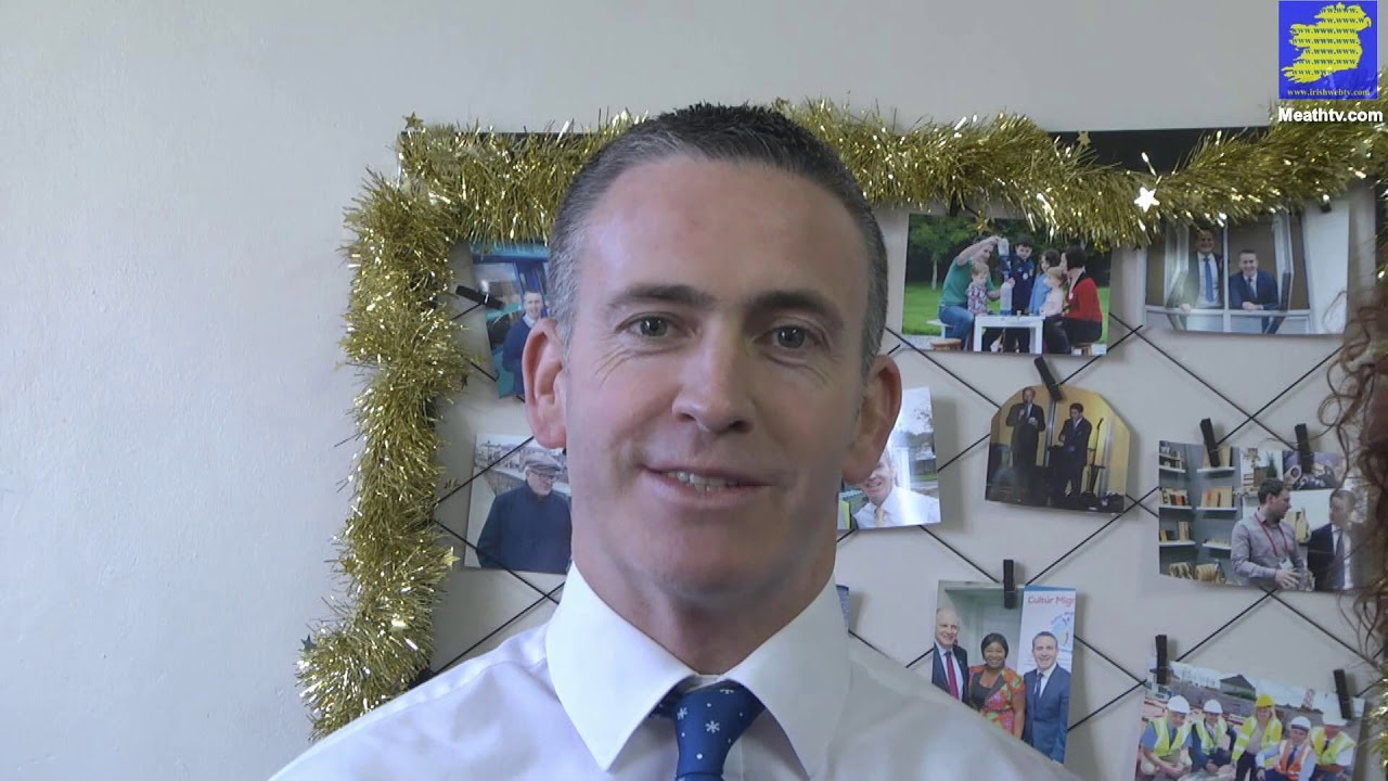 Damien English TD Christmas wishes his Constituents a Merry Christmas and a Happy New Year