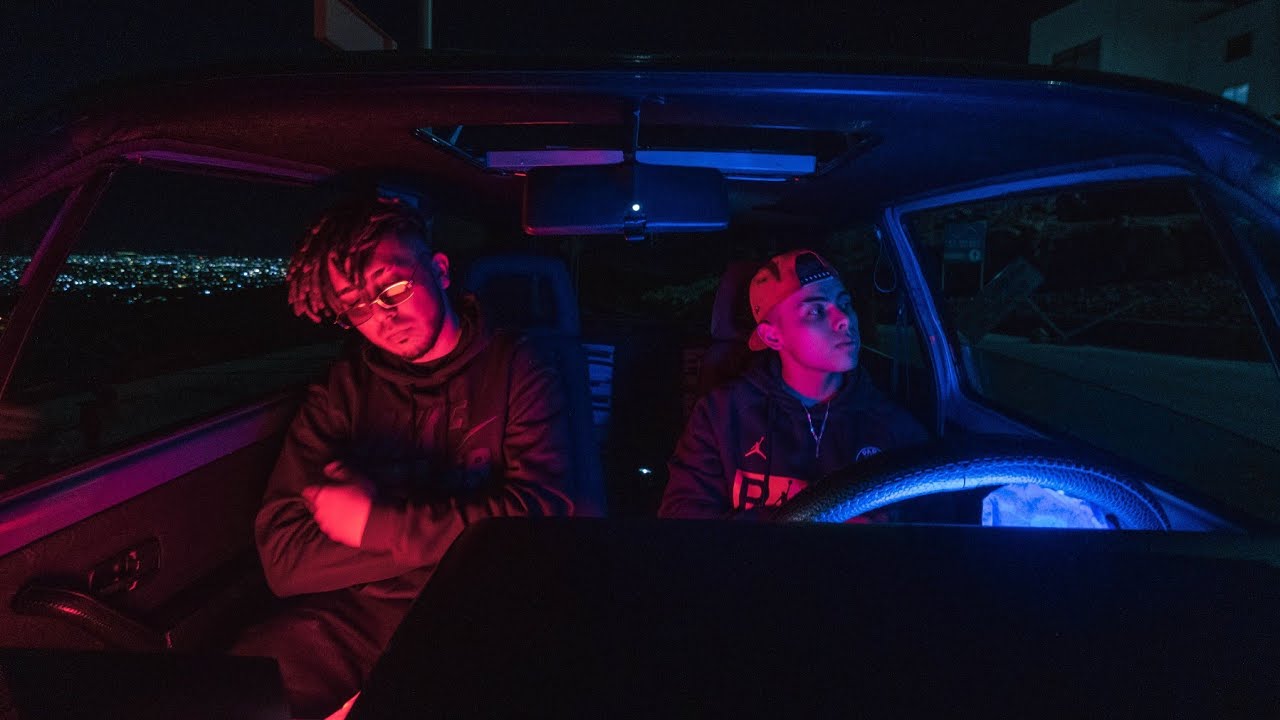 Watch 04. B-Ray & Andrew Baez - Raro 💔 (Video Oficial) on YouTube Watch 04. B-Ray & Andrew Baez - Raro 💔 (Video Oficial) on YouTube