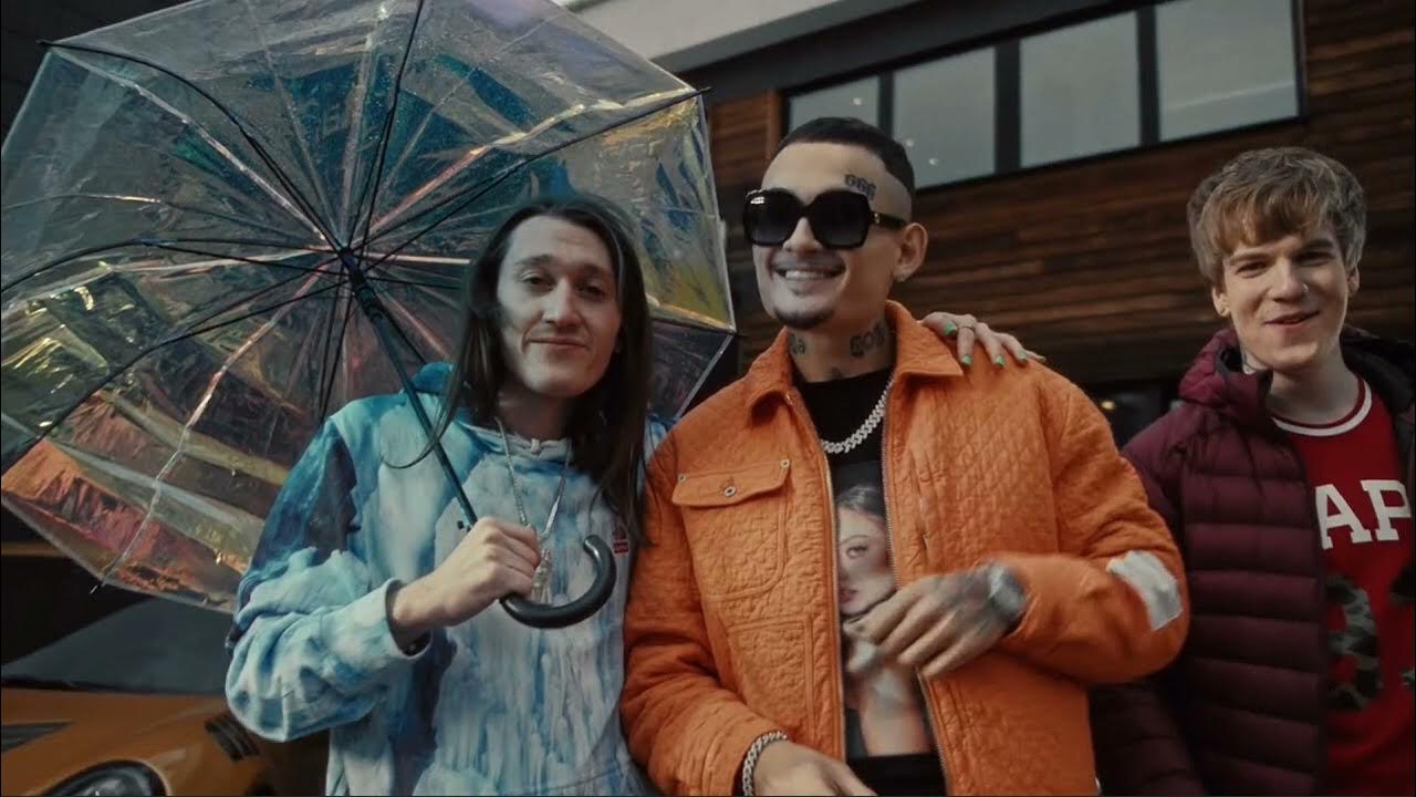 Morgenshtern, soda luv, blago white, mayot & og buda - cristal & моёт (remix). Morgenshtern, soda luv, blago white, mayot & og buda - cristal & моёт (remix). Благо вайт и моргенштерн. Моргенштерн кристалл сода лав. Моргенштерн кристалл сода лав.