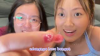 BORONG MAINAN GATCHA DIJEPANG   UNBOXING (FT. MEISSIE) 😱🤯