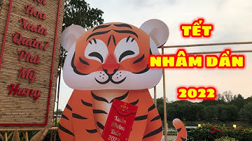 Hội Hoa Xuân 2022 Phú Mỹ Hưng hồ Bán Nguyệt dần lộ diện đón Tết Sài Gòn 2022