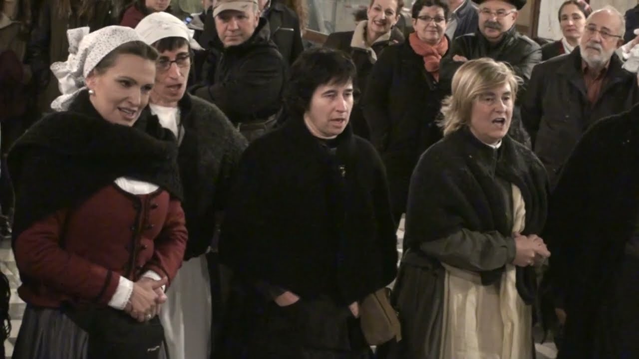 Eresoinka abesbatza: Hator hator