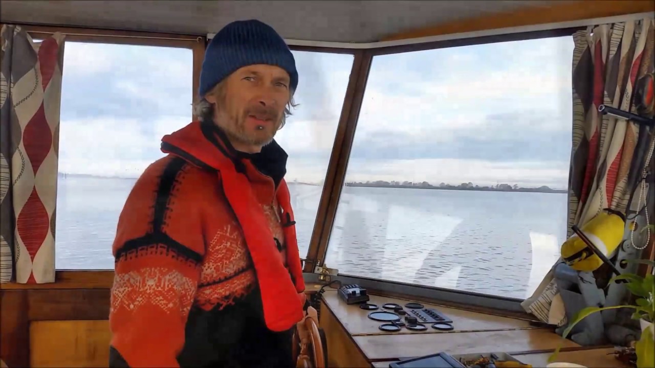 Tug boat Anastazia first big river voyage  Thorne to Goole