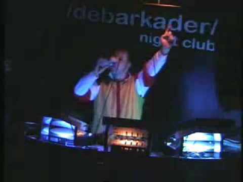 8bitnotshit aka Simon live at Debarkader club (Zelenograd)