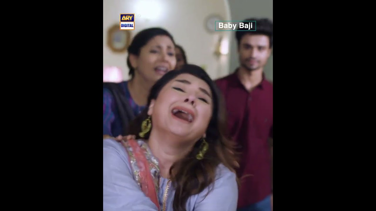 Azra hui Be-Ghar 😱 