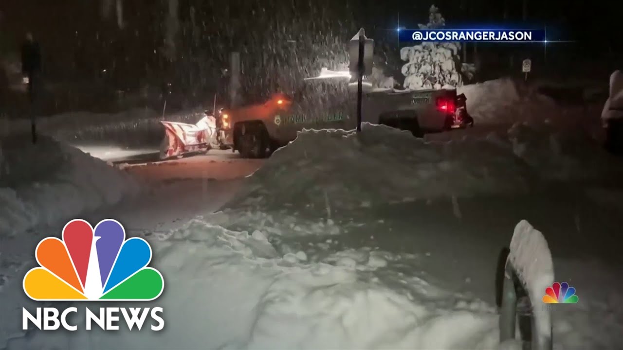 Snowstorm Stalls Traffic In Denver As Buffalo Begins To Reopen