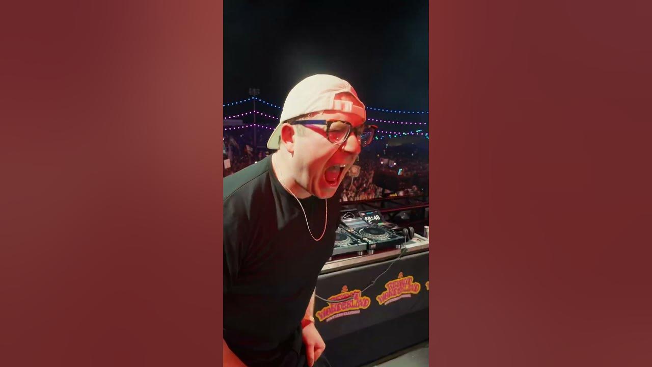 ID @darude - ENTER SANDSTORM (@killthenoise @BroSafari REMIX) 📽️ @hxphy and team! #edm #dj