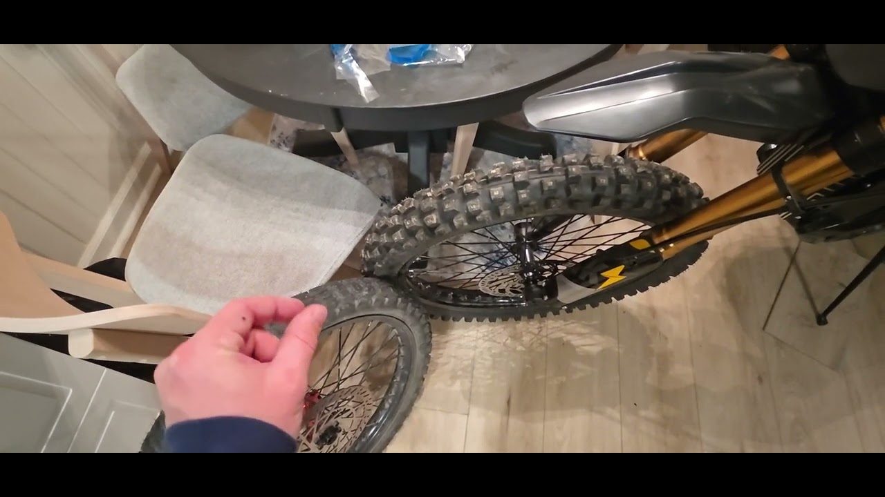 21-дюймовое переднее колесо на Arctic Leopard XE Pro S