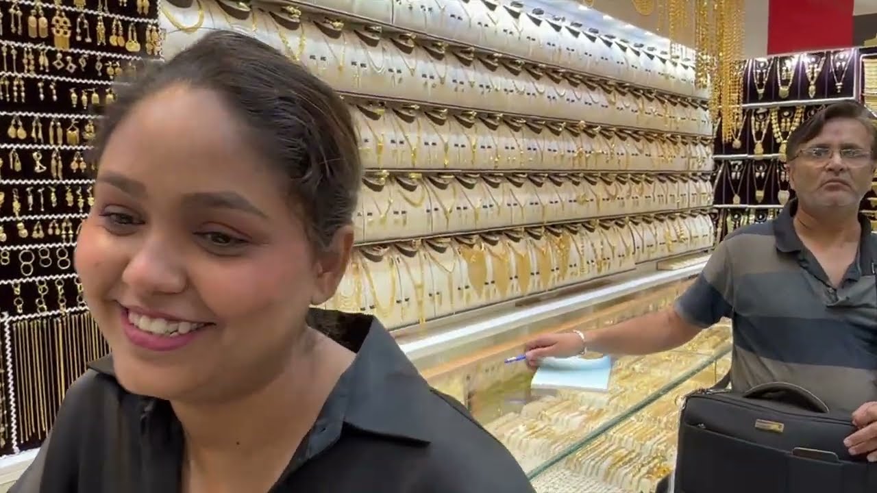 সোনা, দুবাইতে চারিদিকে শুধু সোনা - Gold Sook in Dubai