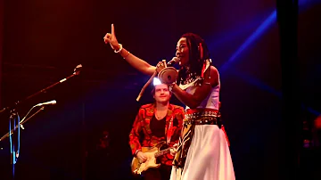 Fatoumata Diawara et M @ Le Trianon Paris 11/12/2018