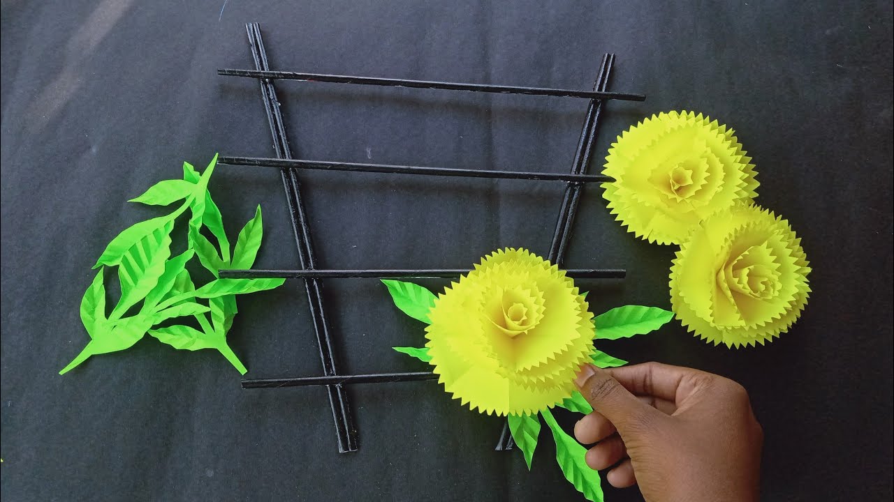 Unique Newspaper Wall Hanging Craft 🥰। Best Out Of Waste । YouTube