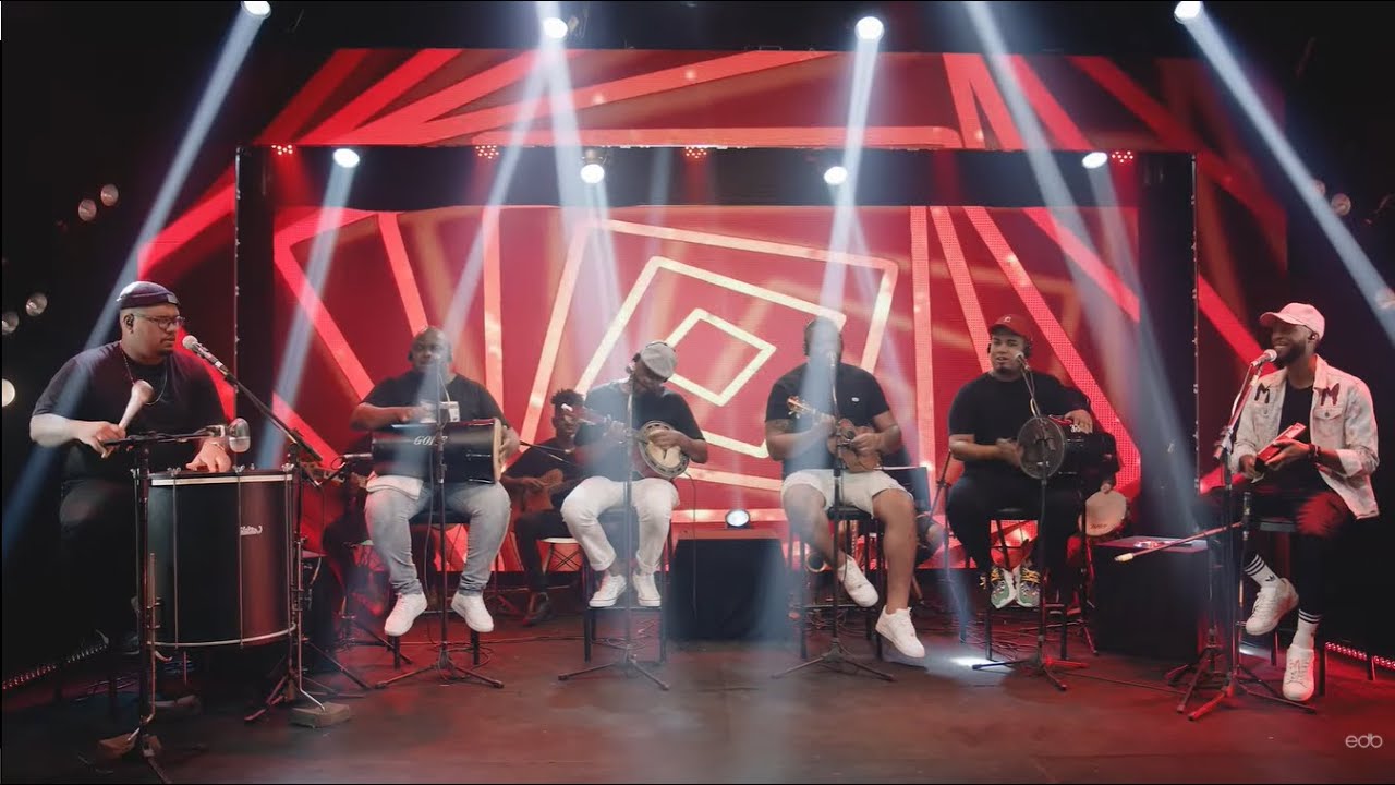 Watch EDB Acústico vol. 2 | Nada Por Mim/Nas Nuvens/É Demais/Cheiro De Amor on YouTube Watch EDB Acústico vol. 2 | Nada Por Mim/Nas Nuvens/É Demais/Cheiro De Amor on YouTube
