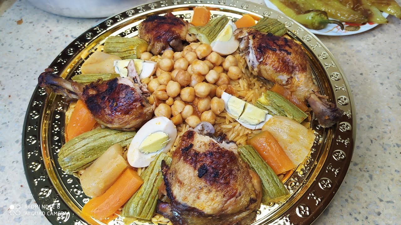 تليتلي مرقة حمرا