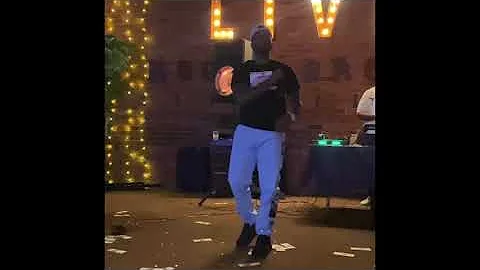 R&B superstar Jamieson shuts down show in Virginia...