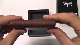 Horween Leather Bi Fold Wallet by TheLeatherShop.com [Product Review]