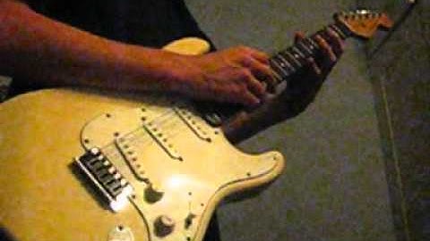 Some fun with digital delay and a whammy pedal