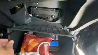 How To replace Engine Air Filter and HEPA Cabin Air? Honda HRV by Huu N Wheels 2,158 views 2 years ago 5 minutes, 34 seconds