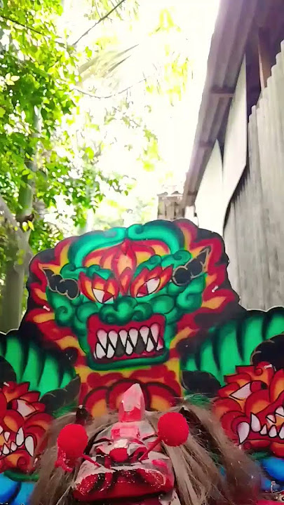 Survival skils and run Kingkong #funny #comedy #bhuscraf#outdoors
