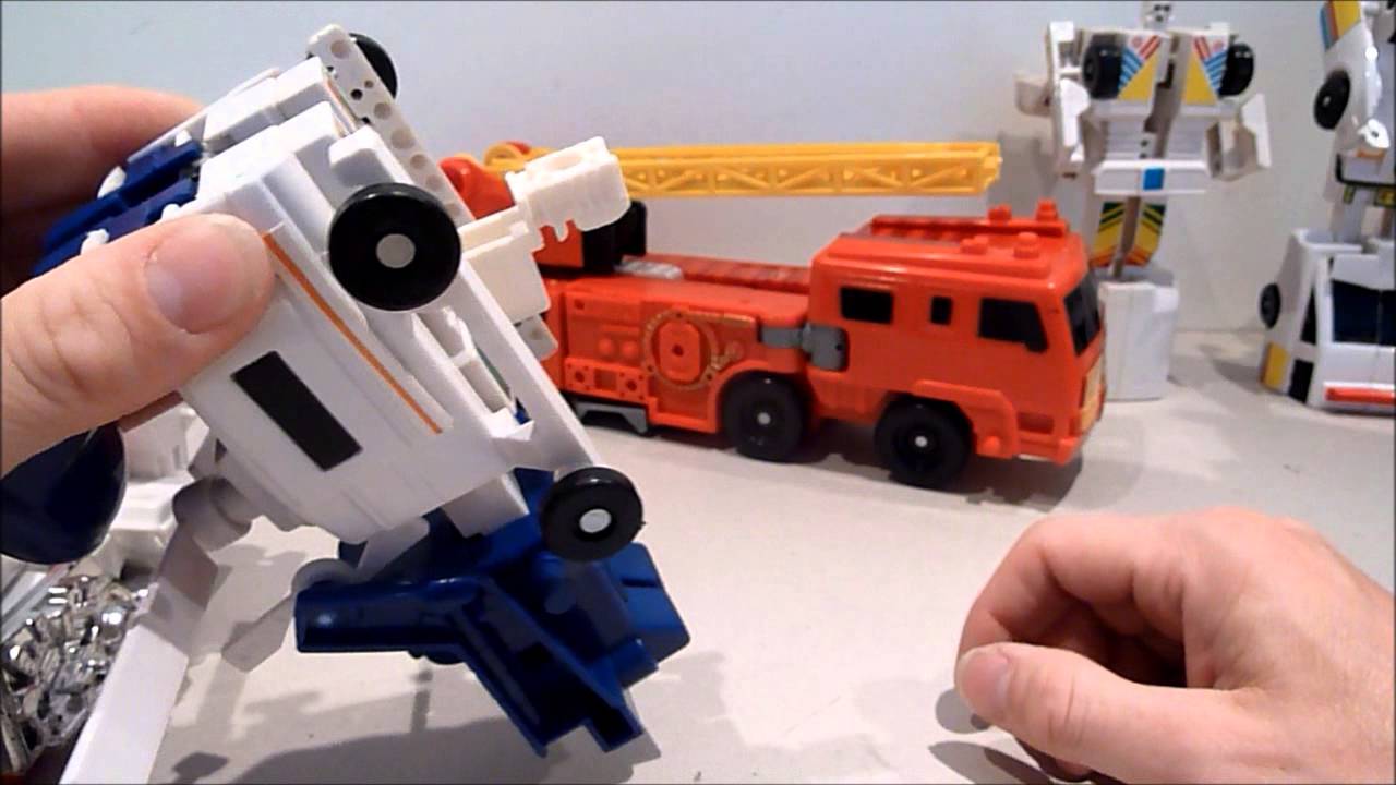 transformes k o oversized g1 protectobot transformes k o oversized g1 protectobot