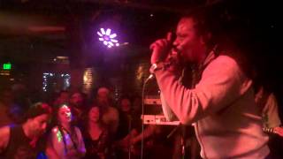 Chuck Fenda - Gwaan Plant / Police In Helicopter Remix LIVE @ 19 Broadway, Fairfax 2012