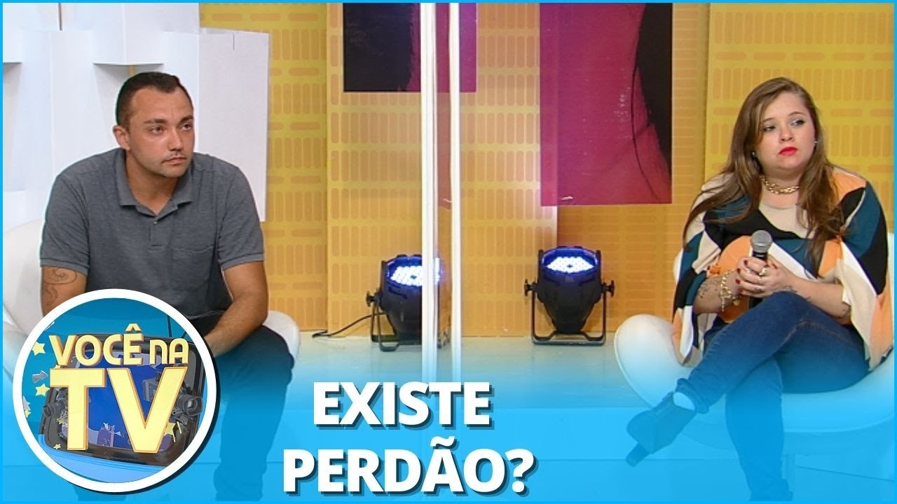 Marido pega traição da esposa com vendedor de ovos