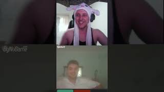 Throw Kamerası Kötü Olan Adamla Dalga Geçiyor