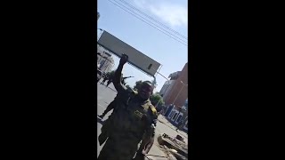 الجيش السوداني يستولي على عربات للدعم السريع وسط الخرطوم