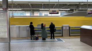 ドクターイエロー初めて見た JR 新大阪駅 923系