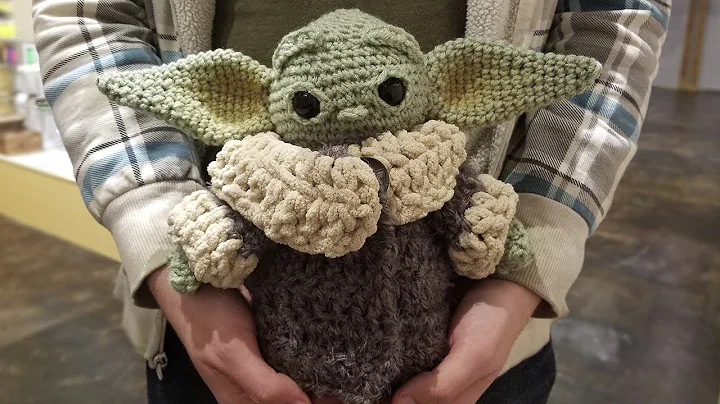 Fast and Adorable: Amigurumi Baby Yoda Plush Crochet