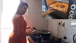 Cooking Vlog: I made a star-shaped pizza, it's so delicious