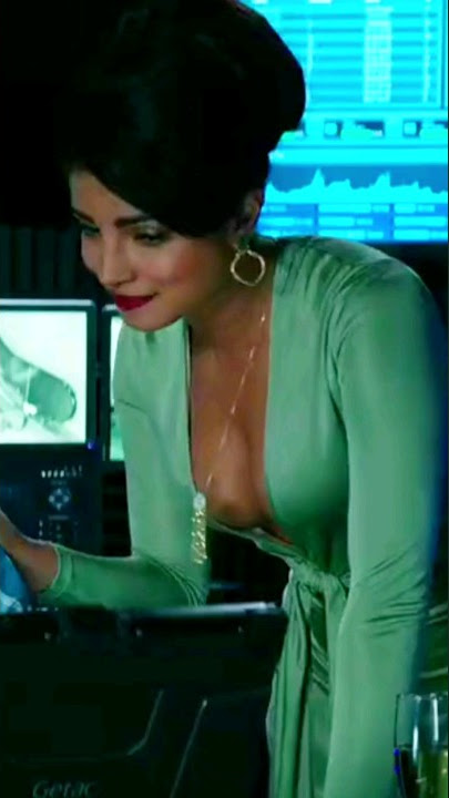 indian actres 🔥 | Priyanka Chopra hot scenes in Hollywood Movies | #marvel #priyankachopra #shorts