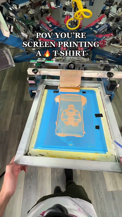 Sudut Pandang Printer: Mensablon Kaos Custom, sesuai keinginan ANDA. 🌟