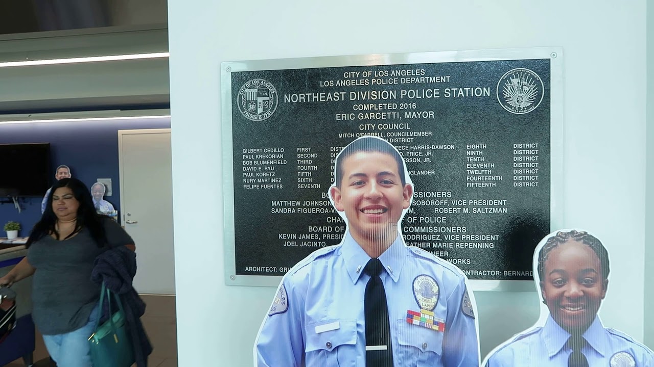 AS LONG AS YOU´RE NOT DISTURBING. P2 OF THE NORTHEAST STATION.1ST AMENDMENT AUDIT - YouTube