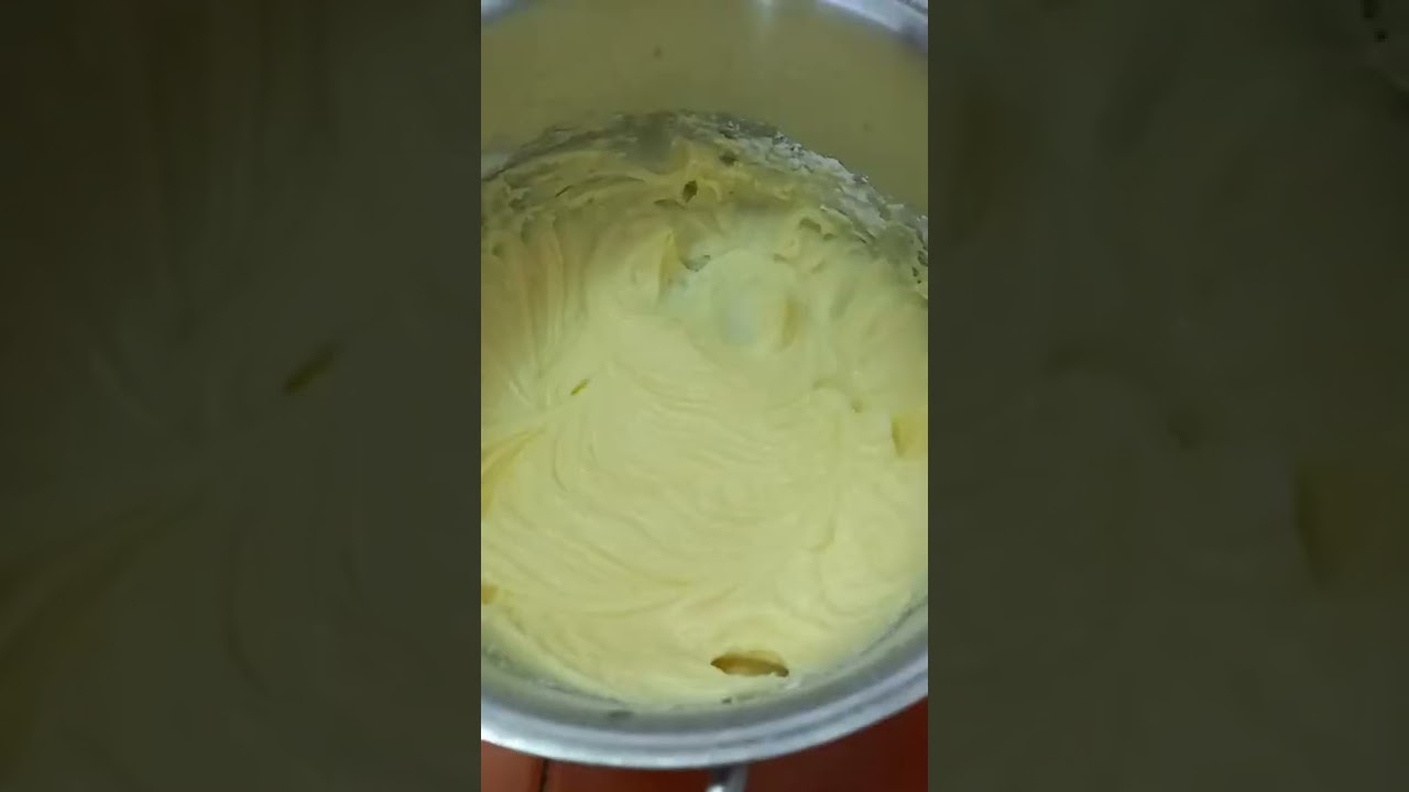 asmr making vanilla butter cream😋