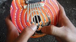 Kalimba Motif Alat Musik Tradisional