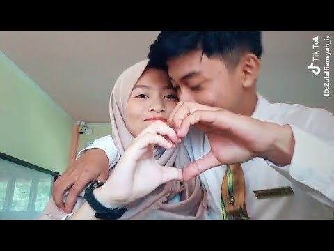 Couple Tik Tok Romantis # Hits Tik Tok Indonesia - YouTube