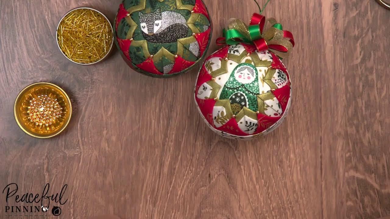 Peaceful Pinning Live #74 | Sleepy Fox Fabric - Fancy Frame Quilted Ornament