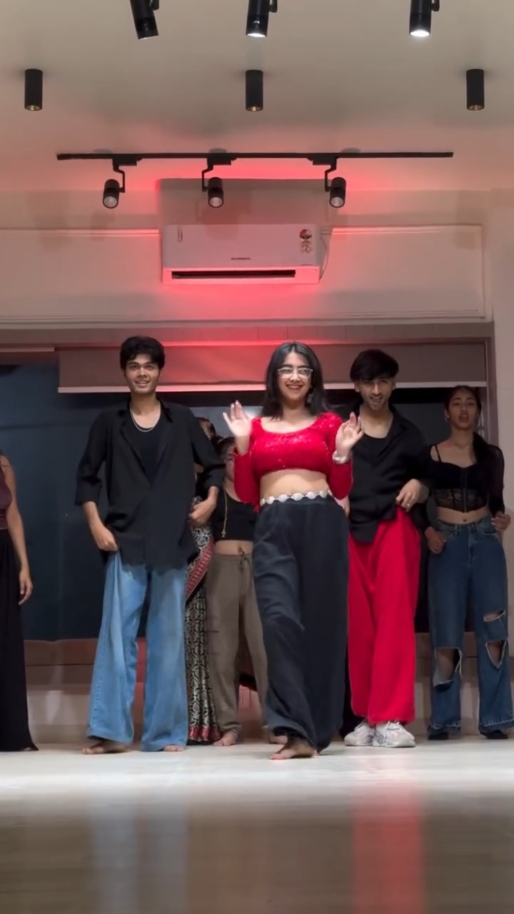Halkat Jawani | Kashu X Prashant X Tanish #shorts #viral