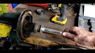 2001 Subaru Forester Strut change tips